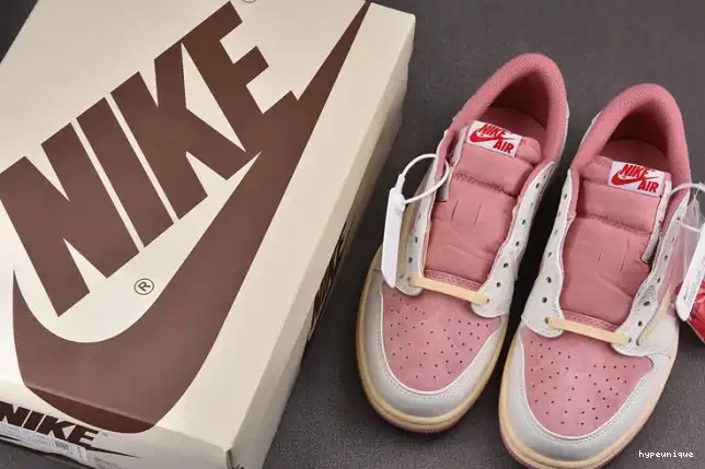 HYPE AJ Scott x DM7866-600 Low Travis 1 SP OG 0527